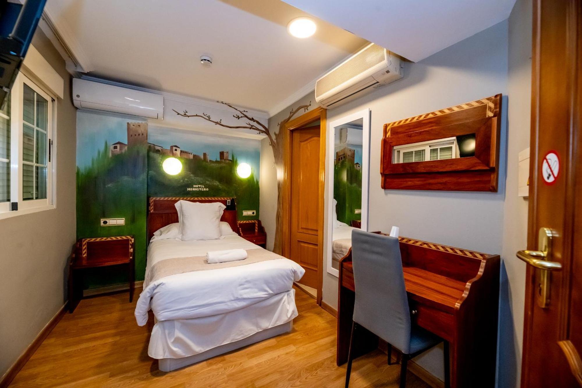 Hotel Monasterio Granada - Adults Only Exterior photo